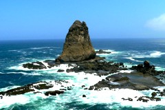 Watu Ulo Beach